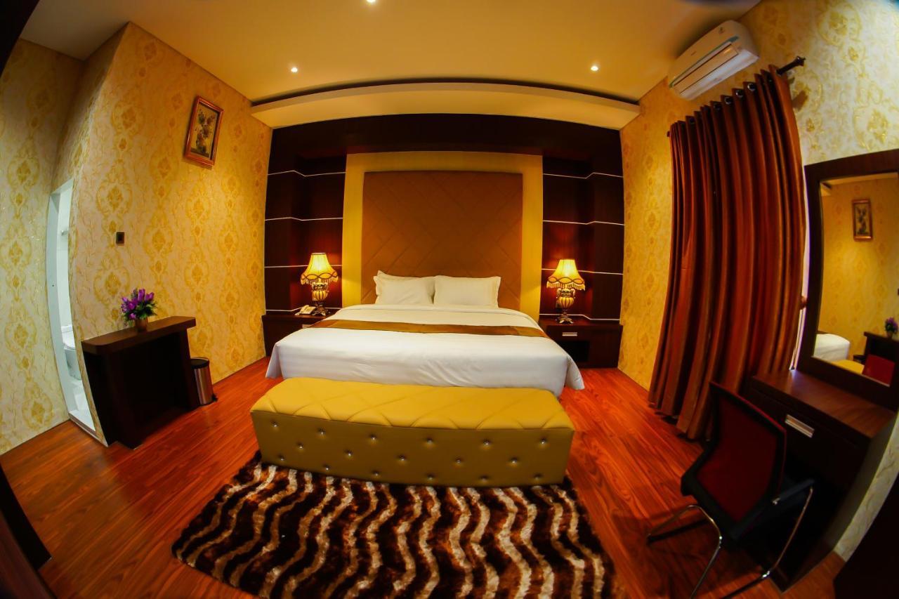 Singapore City Hotel Batu Bara Sungaibalai Экстерьер фото