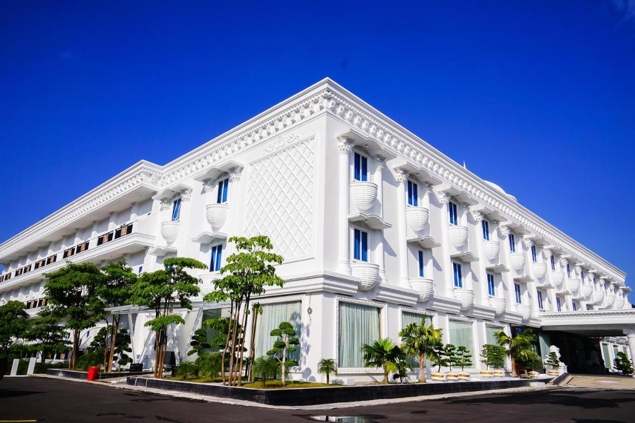 Singapore City Hotel Batu Bara Sungaibalai Экстерьер фото